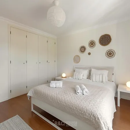 Serene Villa - Perfect family retreat near Nazaré *