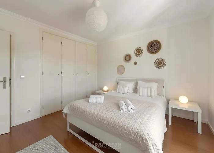 Serene Villa - Perfect family retreat near Nazaré *