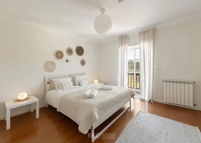 ヴィラ Serene Villa - Perfect Family Retreat Near Nazare Famalicão